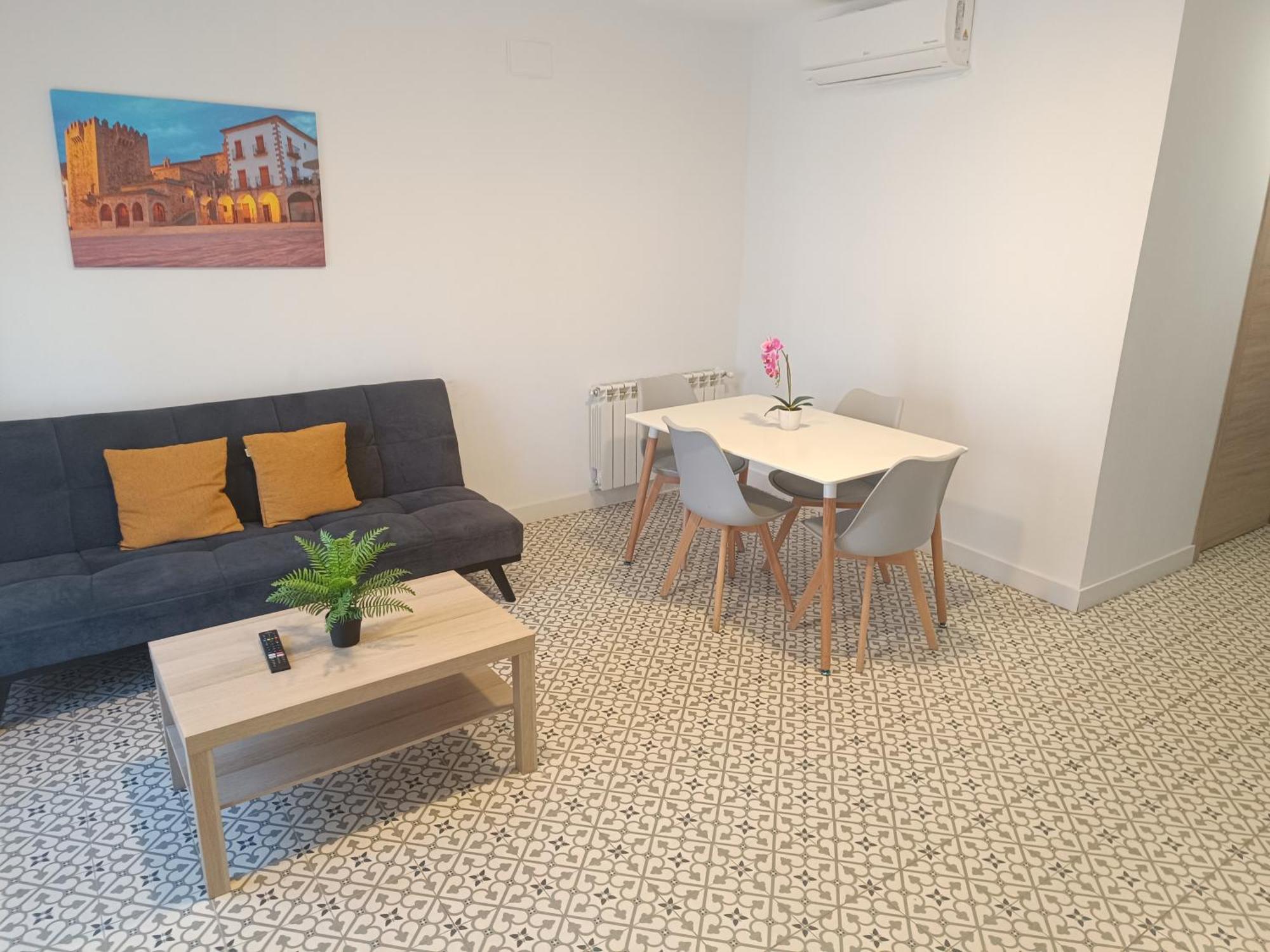 Al-Qazeres Suites Caces Exterior foto